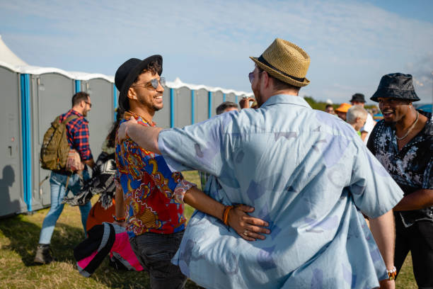 Best Porta potty rental near me  in Fairbank, IA
